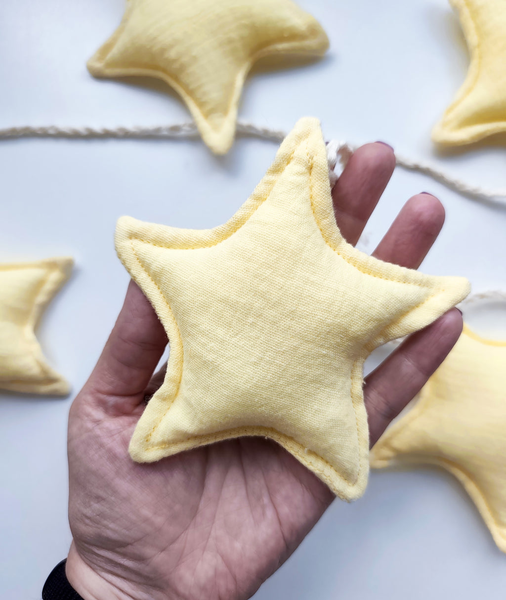 Butter Yellow Star Garland