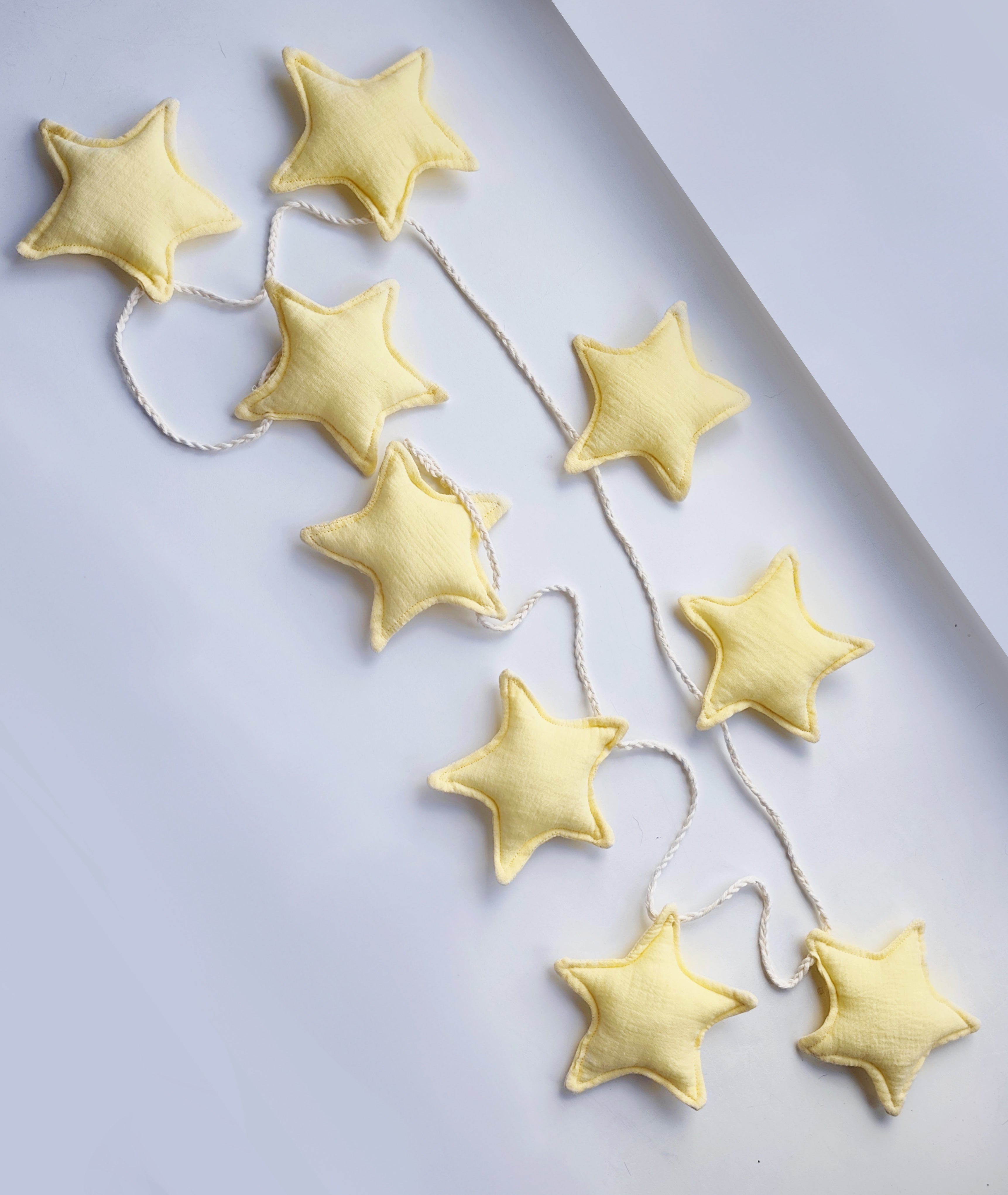 Butter Yellow Star Garland