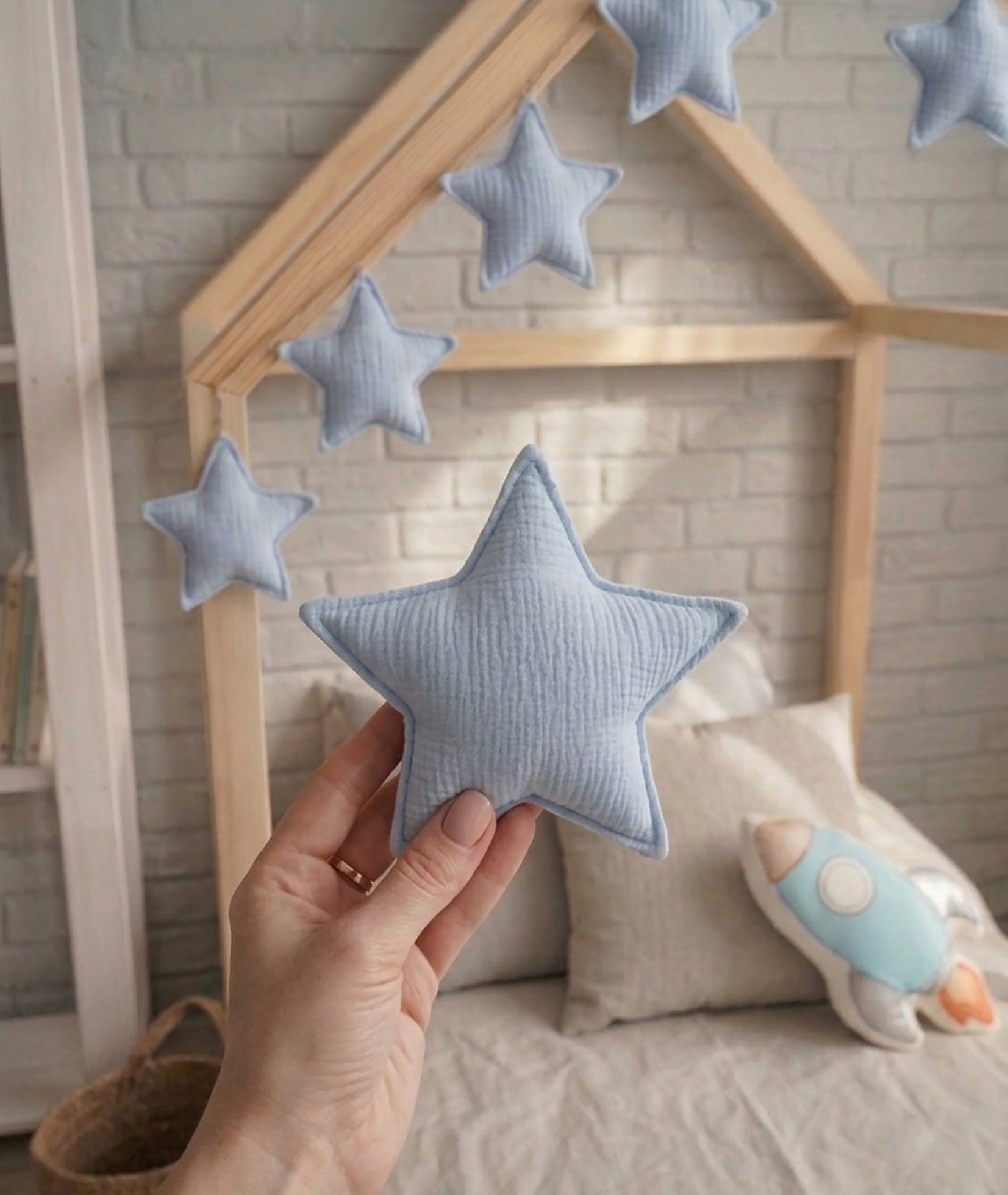 Baby Blue Star Garland